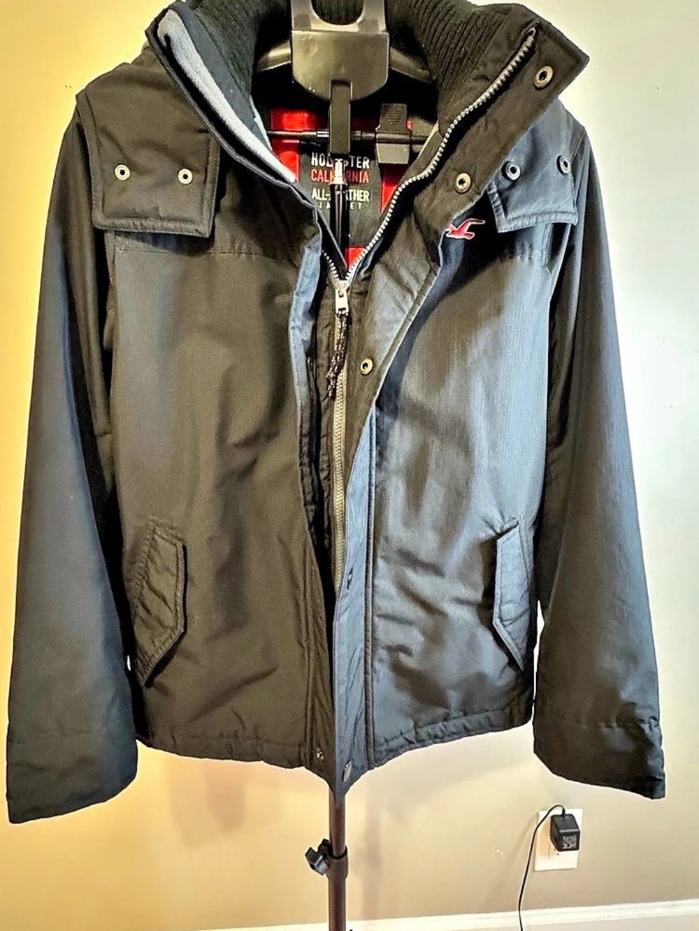 Hollister All-Weather Jacket Men'Small Black & Gray Small